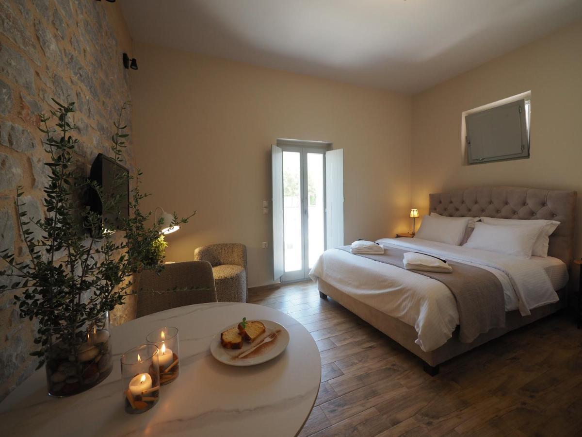 Terra Di Pietra Exclusive Suites & Apartments Areopoli Zewnętrze zdjęcie