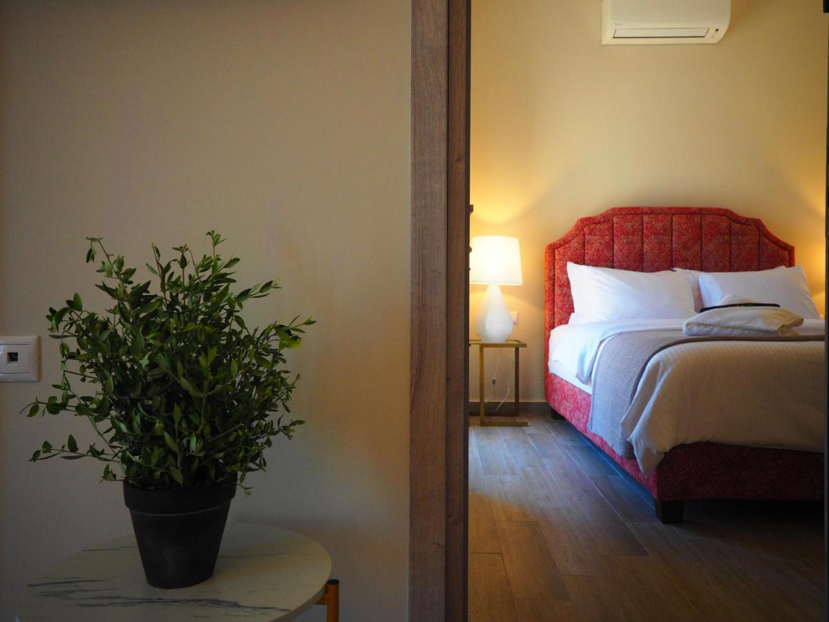 Terra Di Pietra Exclusive Suites & Apartments Areopoli Zewnętrze zdjęcie